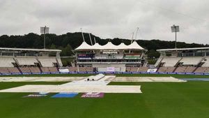 WTC 2021 Final: മഴയില്‍ മുങ്ങി നാലാം ദിനവും, കളി ഉപേക്ഷിച്ചു- സമനിലയ്ക്കു സാധ്യത