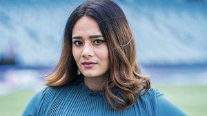ആരാധകരുടെ പ്രിയങ്കരികള്‍,കളി പറഞ്ഞ് ആവേശം നിറയ്ക്കുന്ന സുന്ദരികളായ അഞ്ച് അവതാരികമാര്‍