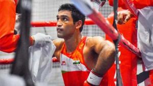 Olympics 2021: ബോക്‌സിങില്‍ ഇന്ത്യക്കു തിരിച്ചടി, ആശിഷ് കുമാര്‍ പുറത്ത്