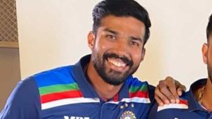 INDvSL: അരങ്ങേറ്റക്കാരുടെ ചാകര!, ഒടുവില്‍ സന്ദീപ് വാര്യരും- ഈ വര്‍ഷത്തെ ഒമ്പതാമന്‍