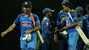 IND vs SL: ധോണി പറഞ്ഞു ആത്മവിശ്വാസത്തോടെ കളിച്ചു, 2017ലെ റെക്കോഡ് കൂട്ടുകെട്ട് ഓര്‍ത്തെടുത്ത് ഭുവി