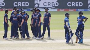 INDvSL: പരമ്പര തൂത്തുവാരാന്‍ ഇന്ത്യ, സഞ്ജു സാംസണ്‍ കളിച്ചേക്കും, ആശ്വാസ ജയം തേടി ശ്രീലങ്ക