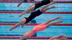 Olympcs 2021: ഫ്രീസ്റ്റൈല്‍ നീന്തലില്‍ ചൈനീസ് വനിത ടീമിന് ലോക റെക്കോഡോടെ സ്വര്‍ണം