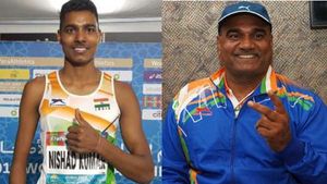 Paralympics: ആരാണ് നിഷാദും വിനോദും? ഇന്ത്യന്‍ ഹീറോസിനെ അടുത്തറിയാം