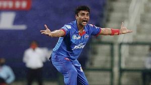 IPL 2021: കരുതിയിരിക്കേണ്ട അഞ്ച് 'അണ്ടര്‍റേറ്റഡ്' താരങ്ങള്‍, മാച്ച് വിന്നര്‍മാരായേക്കാം