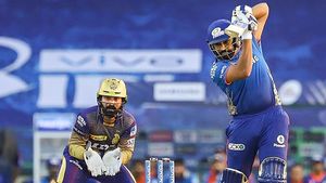 IPL 2021: തിരിച്ചുവരവില്‍ റെക്കോര്‍ഡുകള്‍ തകര്‍ത്ത് രോഹിത് ശര്‍മ; മുംബൈ നായകന് ചരിത്ര നേട്ടങ്ങള്‍