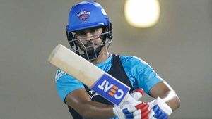 IPL 2021: റിഷഭ് ടീമിനെ നന്നായി നയിക്കുന്നു, ടീമിന്റെ തീരുമാനത്തെ ബഹുമാനിക്കുന്നു- ശ്രേയസ് അയ്യര്‍
