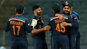 T20 World cup: രോഹിത്തിന്റെ പങ്കാളി രണ്ടിലൊരാള്‍, അശ്വിന്‍ വേണ്ട! ഇതാവുമോ ഇന്ത്യന്‍ ഇലവന്‍ ?