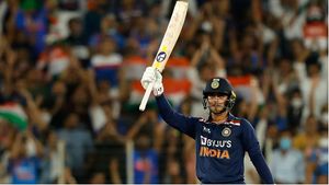 T20 World Cup 2021: 'ഇഷാന്‍ അനുയോജ്യന്‍ ഓപ്പണിങ്ങില്‍, മറ്റൊരു സ്ഥാനത്തും യോജിക്കില്ല'- കാര്‍ത്തിക്