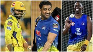 IPL 2021: ധോണിക്ക് മുമ്പ് ജഡേജയും ബ്രാവോയും ഇറങ്ങണോ? അഭിപ്രായം വ്യക്തമാക്കി ആകാശ് ചോപ്ര