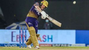 IPL 2021: നാണക്കേടിന്റെ റെക്കോര്‍ഡിട്ട് മോര്‍ഗന്‍! പൂരന് ആശ്വാസം- ഒന്നാംസ്ഥാനം പോയി