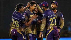 IPL 2021: ബാംഗ്ലൂരിന് ഇത്തവണയും കിരീടമില്ല, പൊരുതിവീണു- കൊല്‍ക്കത്ത മുന്നോട്ട്