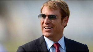 T20 World Cup 2021: ഇന്ത്യ മാത്രമല്ല ഫേവറേറ്റുകള്‍, തിരഞ്ഞെടുത്ത് സ്പിന്‍ ഇതിഹാസം ഷെയ്ന്‍ വോണ്‍