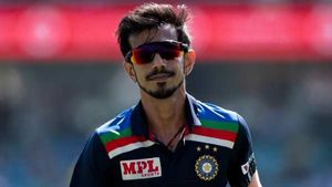 IND vs NZ: രോഹിത് ക്യാപ്റ്റന്‍സി വിടുന്നതാണ് നല്ലത്!- ചാഹലിനെ ഒഴിവാക്കിയതില്‍ ഫാന്‍സിന് രോഷം