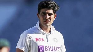 IND vs NZ Test: ശുഭ്മാന്‍ ഗില്ലിനെ ഓപ്പണറാക്കേണ്ട, മധ്യനിരയില്‍ കളിപ്പിക്കാം- ജതിന്‍ പരാഞ്ച്‌പെ