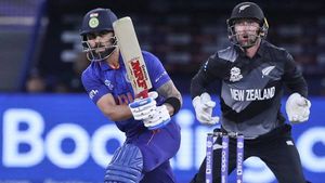 T20 World Cup: കോലി മാത്രമല്ല കുറ്റക്കാരന്‍, സഹതാരങ്ങളും പരിശീലകരും ഉത്തരവാദികള്‍- അസ്ഹറുദ്ദീന്‍