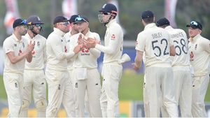 ആഷസ്: ഡെക്കുകളുടെ ഘോഷയാത്ര, നാണംകെട്ട് ഇംഗ്ലണ്ട്, ഒരിക്കലും ആഗ്രഹിക്കാത്ത റെക്കോഡ്
