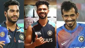 ഐപിഎല്ലില്‍ ബമ്പര്‍ ചെക്ക്!, സൗത്താഫ്രിക്കയിലേക്കു ടിക്കറ്റും- ഇവര്‍ക്കു പുതുവര്‍ഷം ഇരട്ടസമ്മാനം