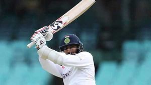 IND vs SA: സൗത്താഫ്രിക്കയില്‍ സിക്‌സര്‍- കോലിക്കും ദ്രാവിഡിനും മുകളില്‍ ബുംറ!