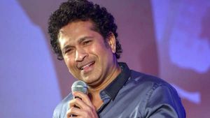 ഗാംഗുലി ബിസിസിഐ മേധാവി, ദ്രാവിഡ് കോച്ച്, ഇതേ വഴിയെ സച്ചിനും! എന്താവും റോള്‍?