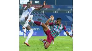 ISL: രണ്ടടി ദൂരത്തില്‍ ബംഗളൂരു വീണു, കുതിപ്പ് തുടര്‍ന്ന് എടികെ മോഹന്‍ ബഗാന്‍