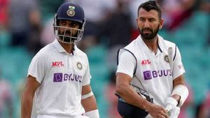 IND vs SL: പുജാരയും രഹാനെയുമില്ല, പകരക്കാരാര്? മല്‍സരരംഗത്ത് മൂന്നു പേര്‍, ഒരാള്‍ ഉറപ്പിച്ചു