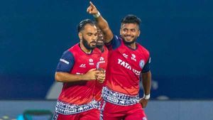 ISL 2021-22: മൂന്നടിയില്‍ ഹൈദരാബാദ് കീഴടങ്ങി, ജംഷഡ്പൂരിന് സെമി ടിക്കറ്റ്- ലീഗില്‍ തലപ്പത്ത്