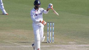 IND vs SL Test: 200 വിക്കറ്റ് നേടിയ താരങ്ങളില്‍ ടോപ് സ്‌കോററാര് ? ജഡേജക്ക് ഏഴാം സ്ഥാനം, പട്ടിക