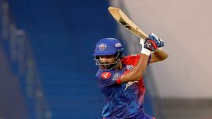IPL 2022: മുംബൈയുടെ അന്തകന്‍, ആരാണ് ലളിത് യാദവ് ? ഈ അഞ്ച് കാര്യങ്ങള്‍ അറിയണം
