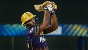 IPL: ഫൈനല്‍ ഓവറിലെ സിക്‌സര്‍ വീരന്‍മാര്‍- റസ്സലാണ് കിങ്, ഇന്ത്യയുടെ മൂന്നു പേര്‍