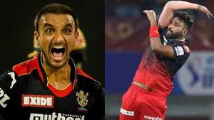 IPL 2022:'മെയ്ഡന്‍ കിങ്' ഇനി സിറാജ് മാത്രമല്ല, ഒപ്പമെത്തി ഹര്‍ഷലും!
