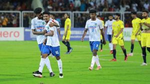 മലപ്പുറത്തെ ഇളക്കി മറിച്ച് ജിജോയും പിള്ളേരും, സന്തോഷത്തോടെ കേരളം (5-0)