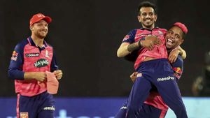 IPL 2022: പരാഗും ബൗളര്‍മാരും ആര്‍സിബിയുടെ കഥ കഴിച്ചു- രാജസ്ഥാന് റോയല്‍ ജയം, തലപ്പത്ത്