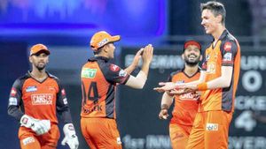 IPL 2022: ഹൈദരാബാദ് പ്ലേഓഫ് കാണില്ല! നാലു ടീമുകളെ പ്രവചിച്ച് വെറ്റോറി