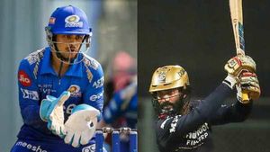IPL 2022: ഇന്ത്യക്കായി കളിക്കേണ്ടത് ഇഷാനല്ല, കാര്‍ത്തികെന്ന് ശാസ്ത്രി!
