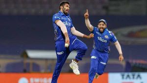 IPL 2022: ബൂം ബൂം ബുംറ! മലിങ്കയ്‌ക്കൊപ്പം, ജഡ്ഡുവിന്റെ റെക്കോര്‍ഡ് തകര്‍ത്തു