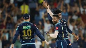 IPL 2022: ഹാര്‍ദിക് നയിച്ചു, അരങ്ങേറ്റത്തില്‍ കിരീടവുമായി 'ഗ്രാന്റ്' ടൈറ്റന്‍സ്!