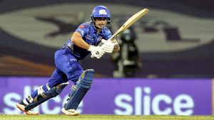 IPL 2022: ആര്‍സിബിയുടെ പ്രാര്‍ഥന മുംബൈ കേട്ടു! ഡിസിയെ പുറത്താക്കി ഹിറ്റ്മാനും സംഘവും