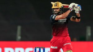IPL 2022: വീണ്ടും സ്ലോ ഇന്നിങ്‌സ്, നിരാശപ്പെടുത്തി കോലി, ആരാധകര്‍ ഹാപ്പിയല്ല, പ്രതികരണങ്ങള്‍