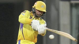 IPL 2022: ഡുപ്ലെസിയുടെ ആവശ്യം ഇനിയില്ല, ധോണിക്ക് പകരക്കാരനെ കിട്ടിയെന്ന് സിഎസ്‌കെ ഫാന്‍സ്