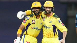 IPL 2022: കോണ്‍വേയുടെ താണ്ഡവം, എറിഞ്ഞിട്ട് ബൗളര്‍മാര്‍, ഡല്‍ഹിയെ മടക്കി ബാസ്‌കറ്റിലാക്കി സിഎസ്‌കെ