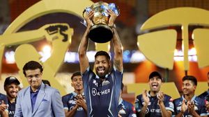 IPL 2022: ഹര്‍ദിക്ക് പാണ്ഡ്യയുടെ ക്യാപ്റ്റന്‍സി ധോണിയെ പോലെ; 16ാം ഓവര്‍ ഞെട്ടിച്ചെന്ന് മഞ്ജരക്കേര്‍