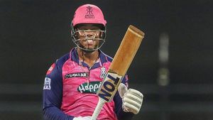 IPL 2022: കുഞ്ഞ് പിറന്നു, നാട്ടിലേക്ക് മടങ്ങി ഹെറ്റ്‌മെയര്‍, രാജസ്ഥാന് വമ്പന്‍ തിരിച്ചടി
