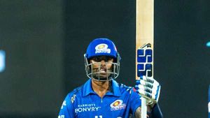 IPL 2023: അടുത്ത കിരീടം 'ബുക്ക് ചെയ്ത്' മുംബൈ! എന്തുവില കൊടുത്തും നേടുമെന്ന് സൂര്യ