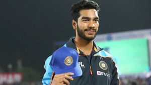 IND vs SA: ഈ മൂന്നു പേരെ എന്തിന് ഇന്ത്യന്‍ ടീമിലെടുത്തു?