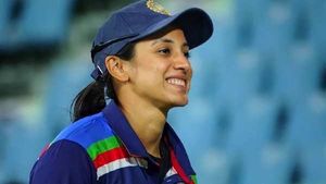ടീം ഇന്ത്യ 'മിക്‌സഡ്' ആക്കുമോ? ഈ മൂന്നു വനിതാ താരങ്ങളെ ധൈര്യമായി എടുക്കാം!