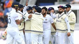 IND vs ENG: 257 തന്നെ കടുപ്പം, ഇംഗ്ലണ്ടിന് മറികടക്കാനാവില്ല!, ഇന്ത്യക്ക് മുന്‍തൂക്കമെന്ന് വോണ്‍