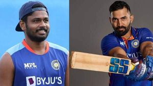 T20 World Cup 2022: സഞ്ജുവടക്കം വെയ്റ്റിങ്, മൂന്നു പേര്‍ ലോകകപ്പോടെ ടി20 മതിയാക്കും!