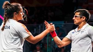 CWG 2022: ഇന്ത്യക്ക് 50ാം മെഡല്‍, സ്‌ക്വാഷില്‍ ദീപികാ-സൗരവ് സഖ്യത്തിന് വെങ്കലം