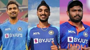 Asia Cup 2022: ഹൂഡ, അശ്വിന്‍, അഷ്ദീപ് ടീമില്‍, സഞ്ജു ഇല്ല!- ഇന്ത്യന്‍ ടീം പ്രഖ്യാപിച്ചു